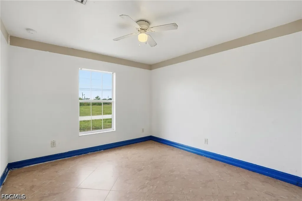 4129 NE 14th Place Cape Coral FL 33909
