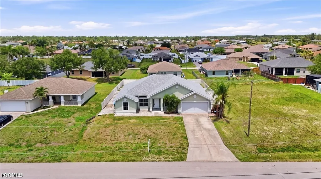 4129 NE 14th Place Cape Coral FL 33909
