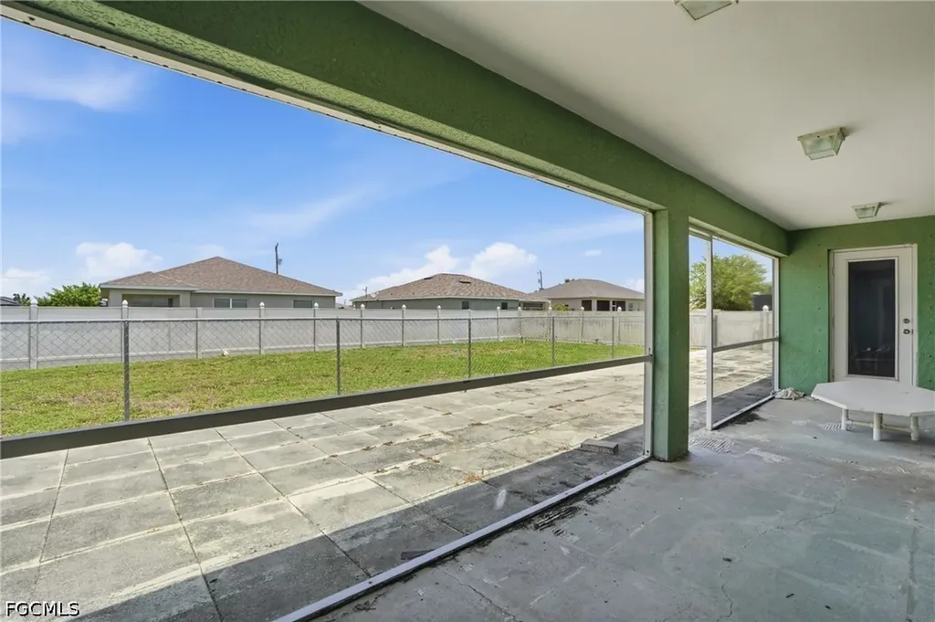 4129 NE 14th Place Cape Coral FL 33909