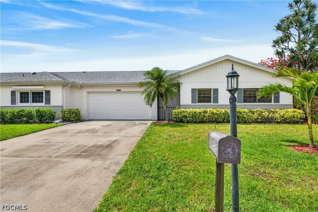 1502 Myerlee Country Club Boulevard Fort Myers FL 33919