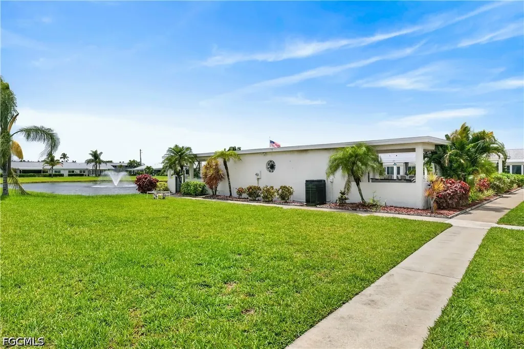 1502 Myerlee Country Club Boulevard Fort Myers FL 33919