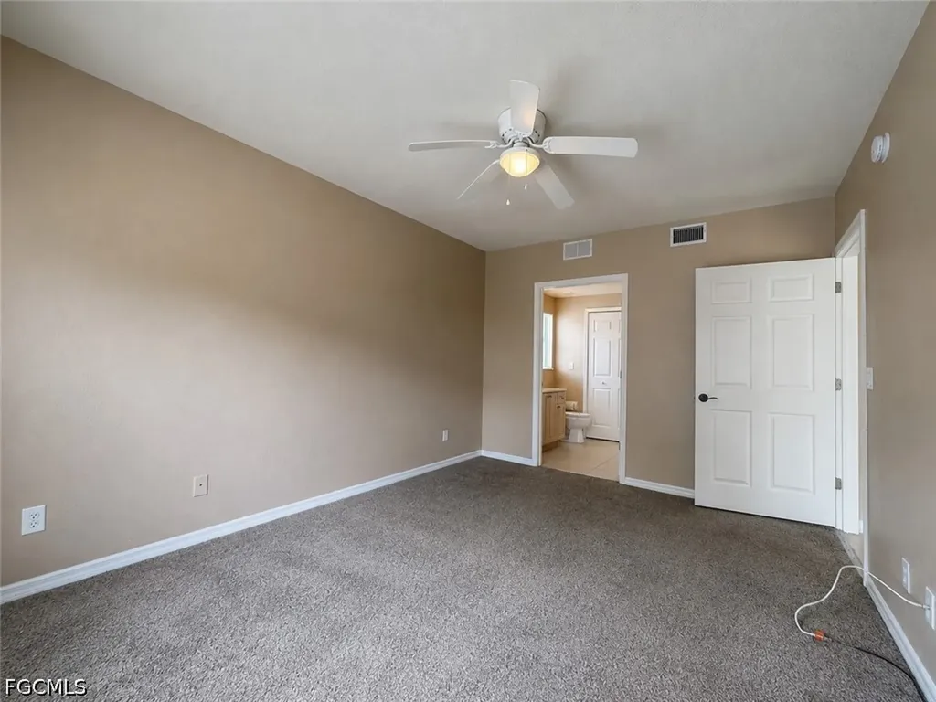 3304 Skyline Boulevard Cape Coral FL 33914