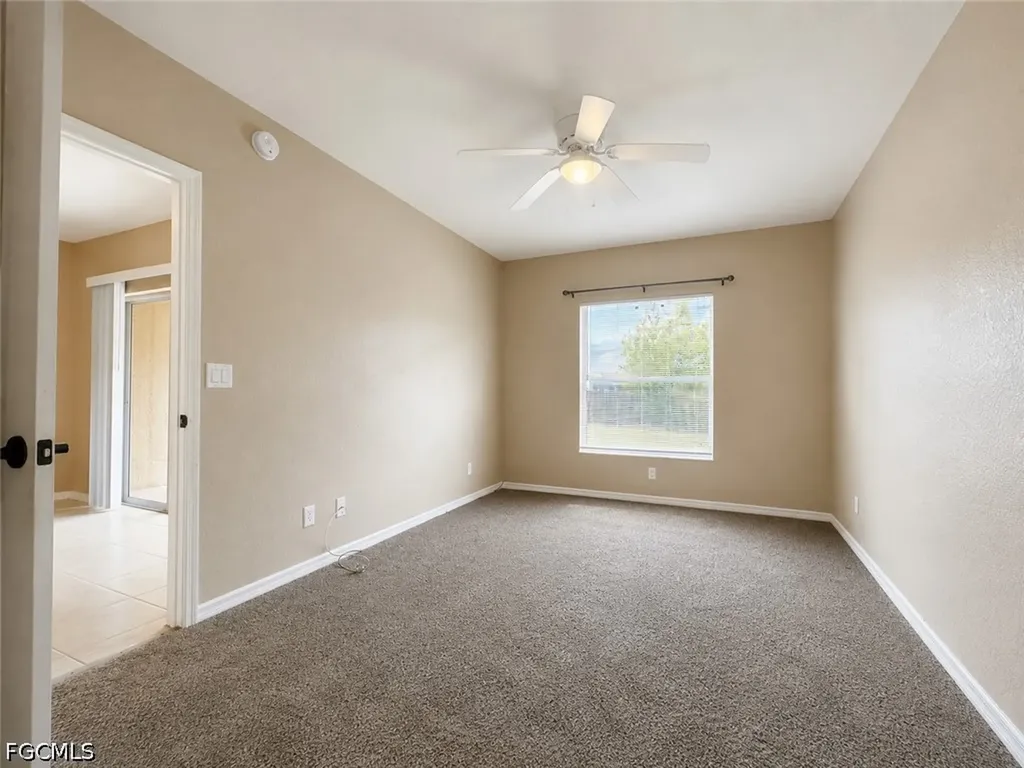 3304 Skyline Boulevard Cape Coral FL 33914