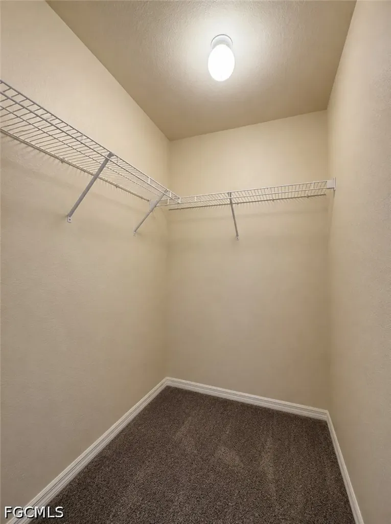3304 Skyline Boulevard Cape Coral FL 33914