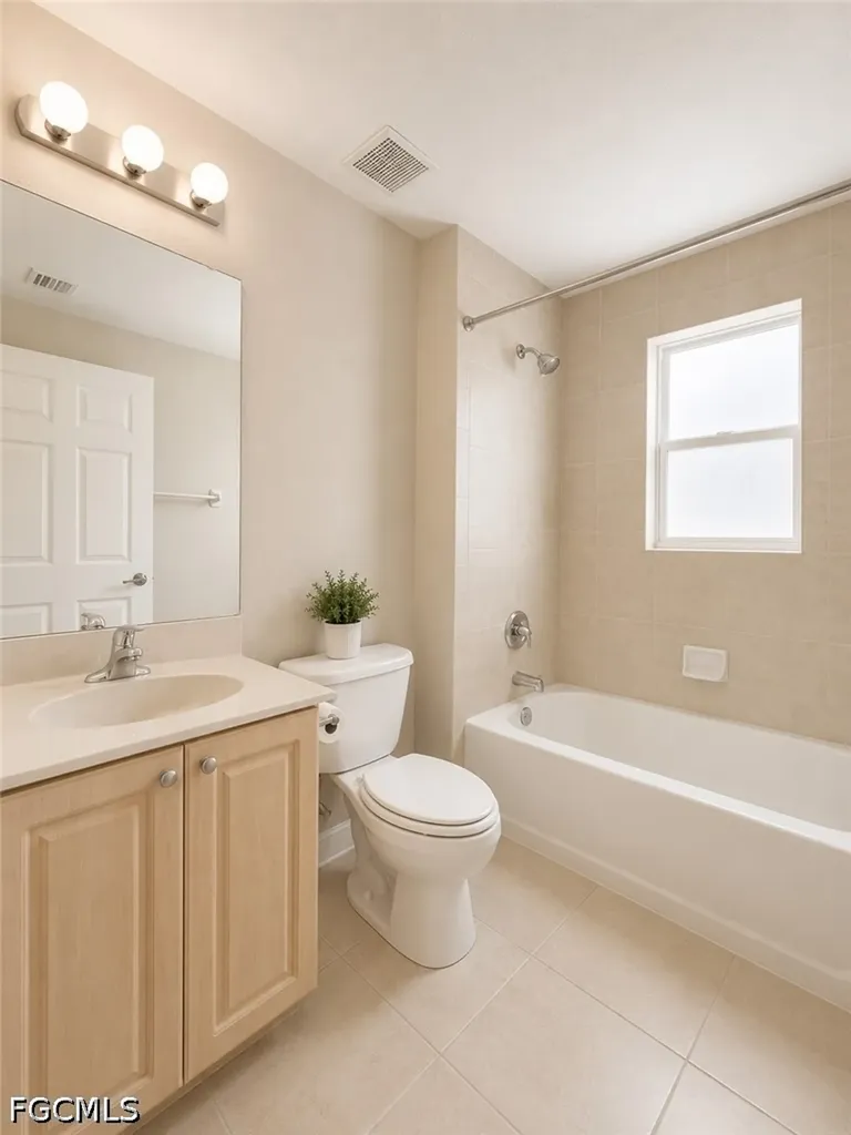 3304 Skyline Boulevard Cape Coral FL 33914
