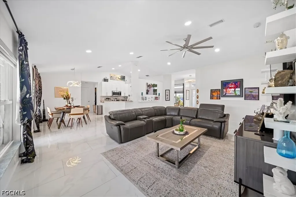 22 Nelson Road S Cape Coral FL 33991