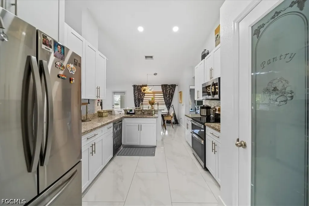 22 Nelson Road S Cape Coral FL 33991