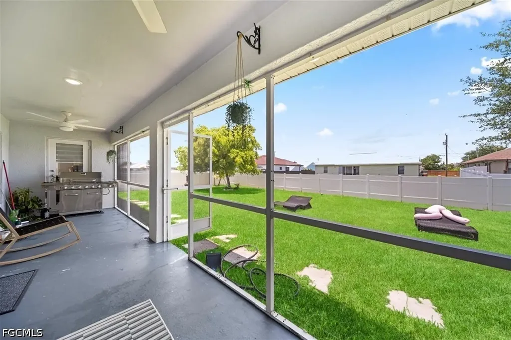22 Nelson Road S Cape Coral FL 33991