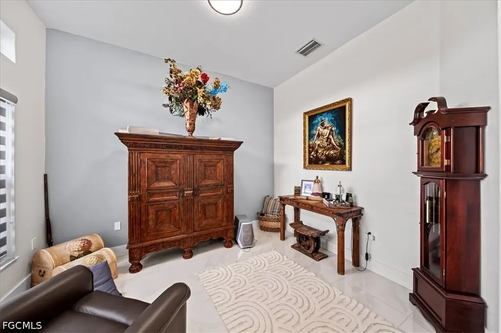 22 Nelson Road S Cape Coral FL 33991