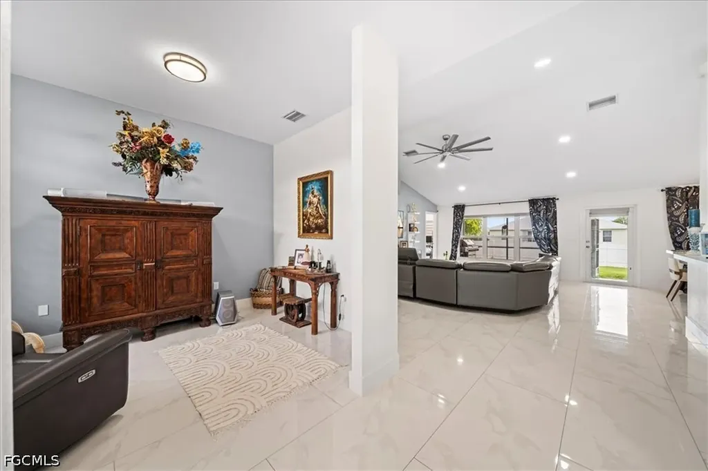 22 Nelson Road S Cape Coral FL 33991