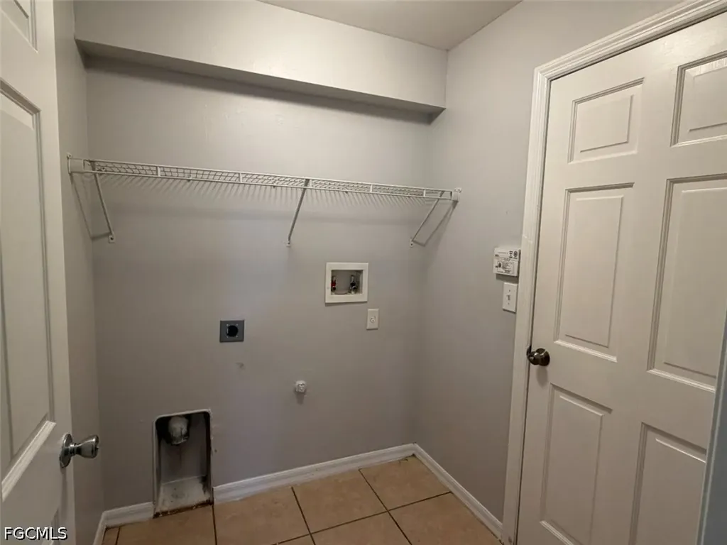 1722 NE 21st Street Cape Coral FL 33909