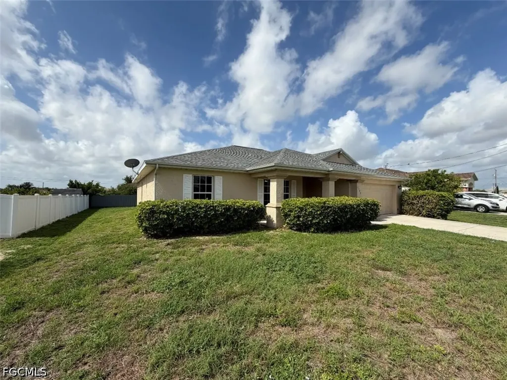 1722 NE 21st Street Cape Coral FL 33909