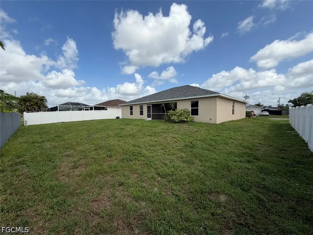 1722 NE 21st Street Cape Coral FL 33909