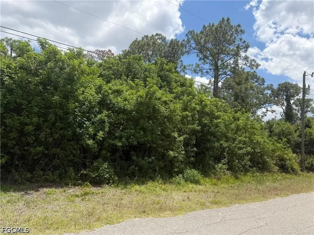 1142 Sunrise Boulevard Lehigh Acres FL 33974