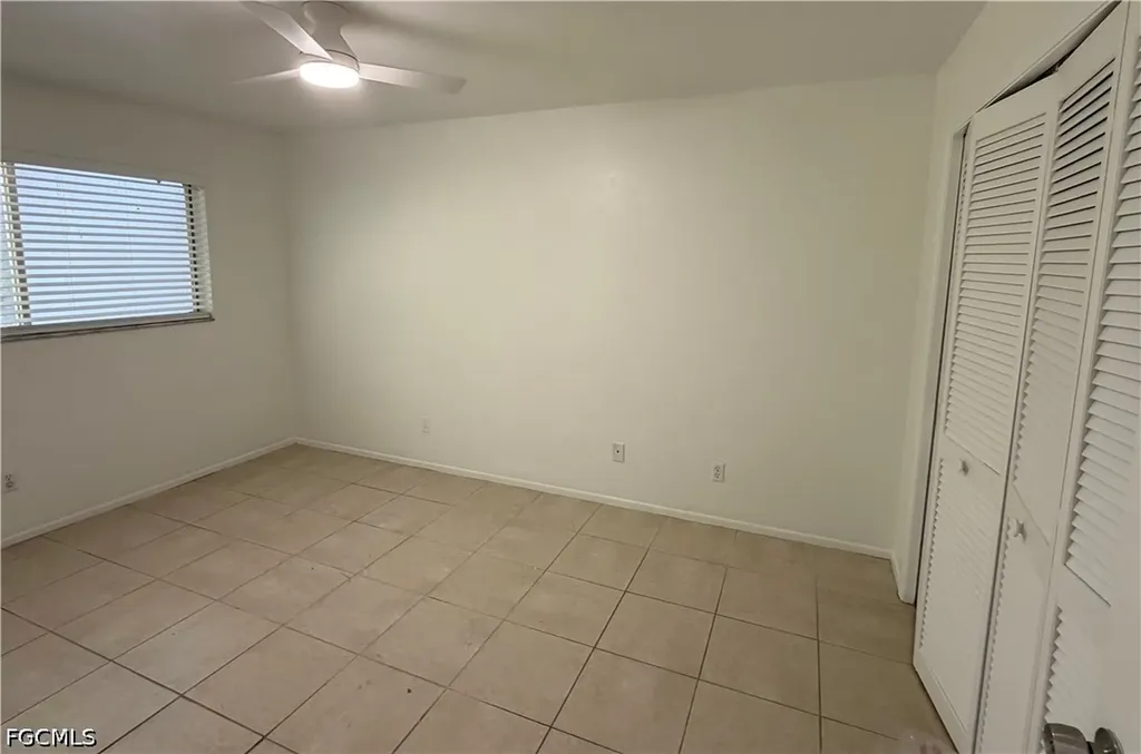 929 SE 24th Avenue Cape Coral FL 33990