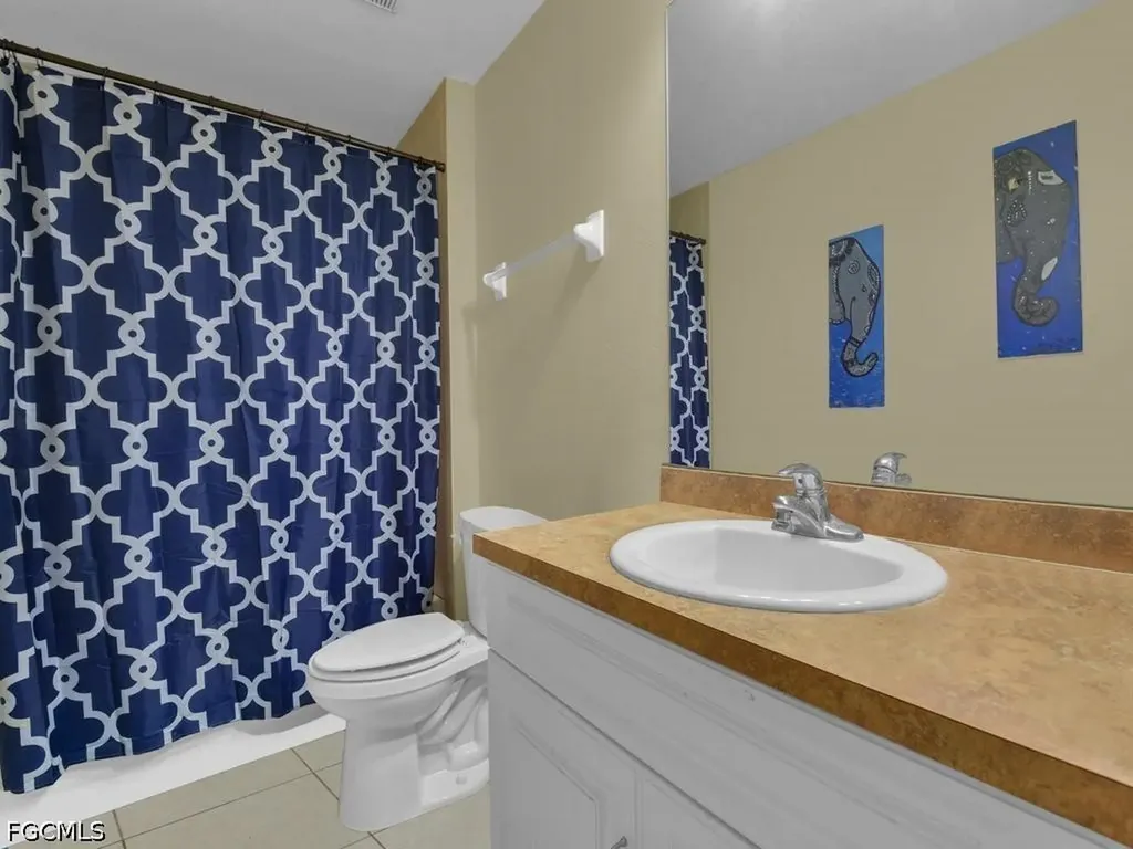 732/734 Holmes Avenue Lehigh Acres FL 33974