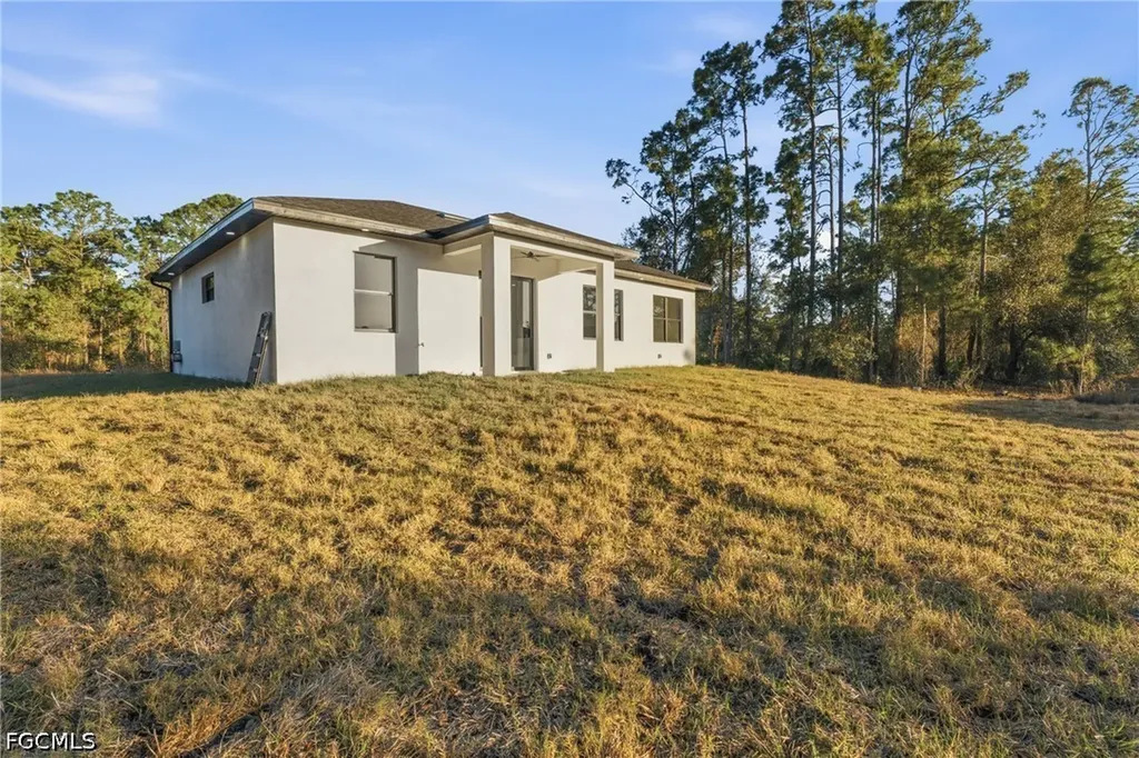 566 Eisenhower Boulevard Lehigh Acres FL 33974