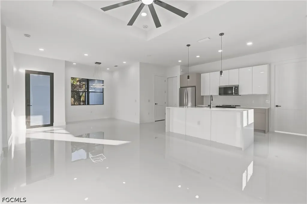 566 Eisenhower Boulevard Lehigh Acres FL 33974