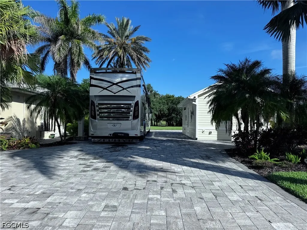 Lot 303 3047 Riverboat Landing Labelle FL 33935