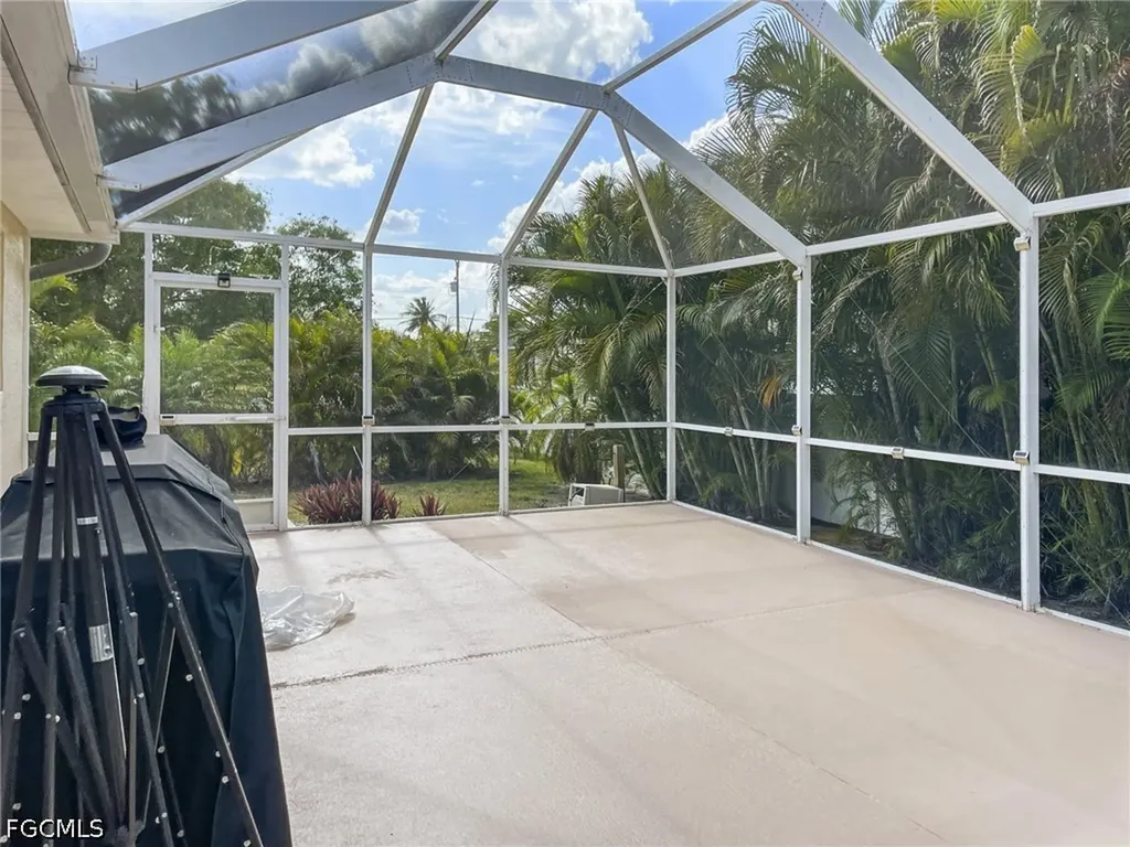 1817 SW 22nd Lane Cape Coral FL 33991
