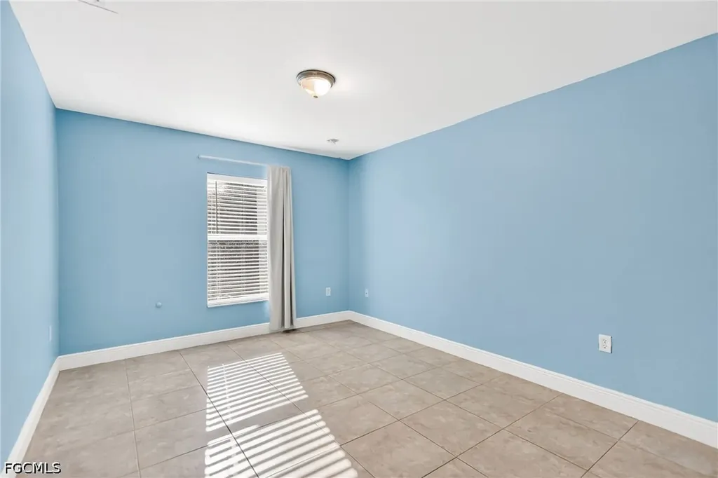 1817 SW 22nd Lane Cape Coral FL 33991