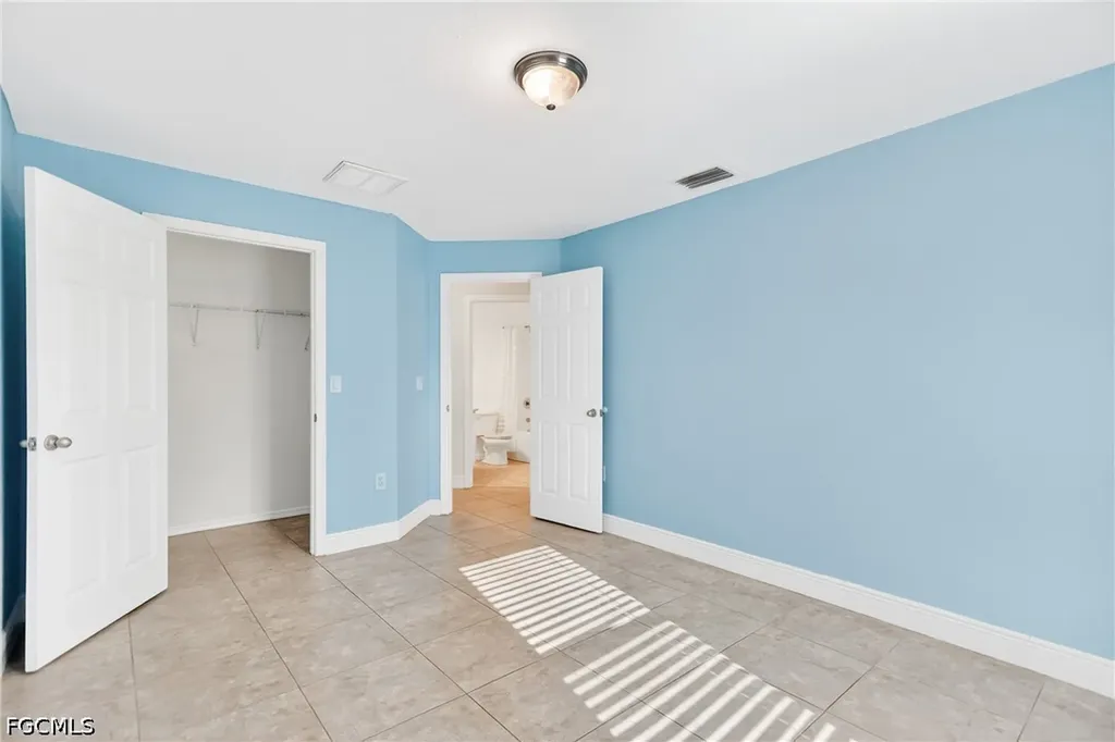 1817 SW 22nd Lane Cape Coral FL 33991