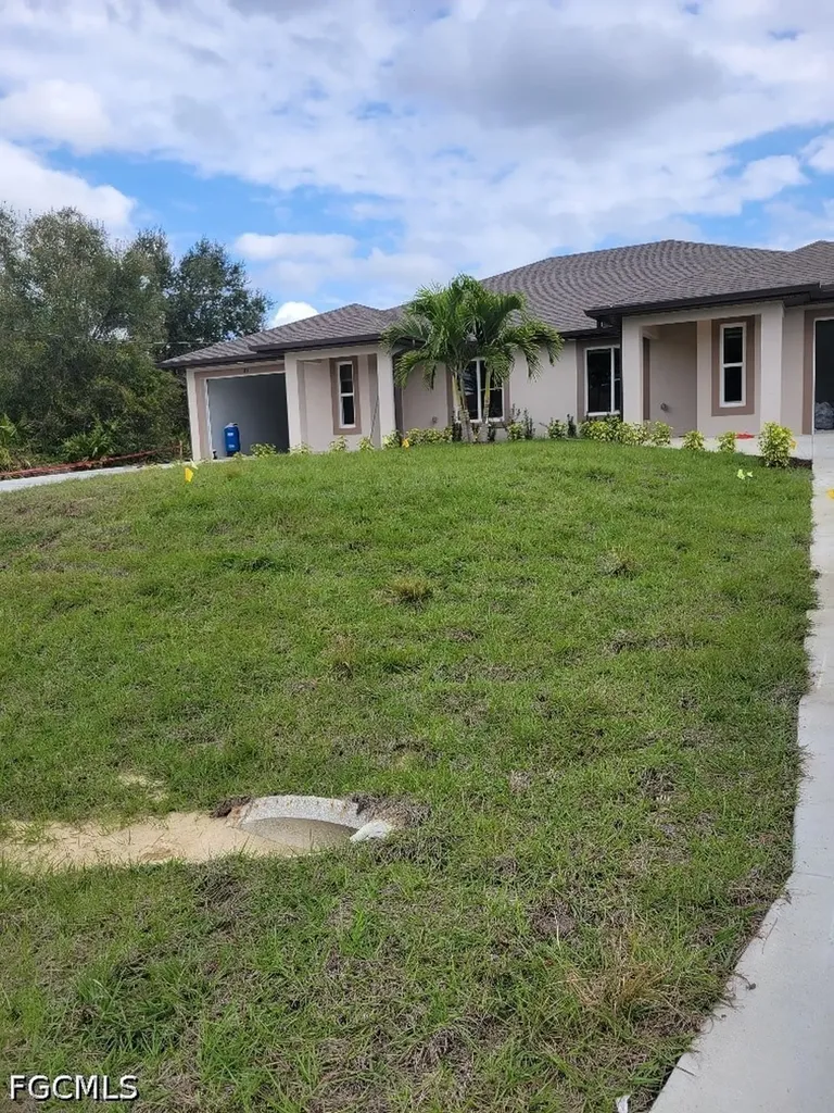 113 Hightower Avenue S Lehigh Acres FL 33973