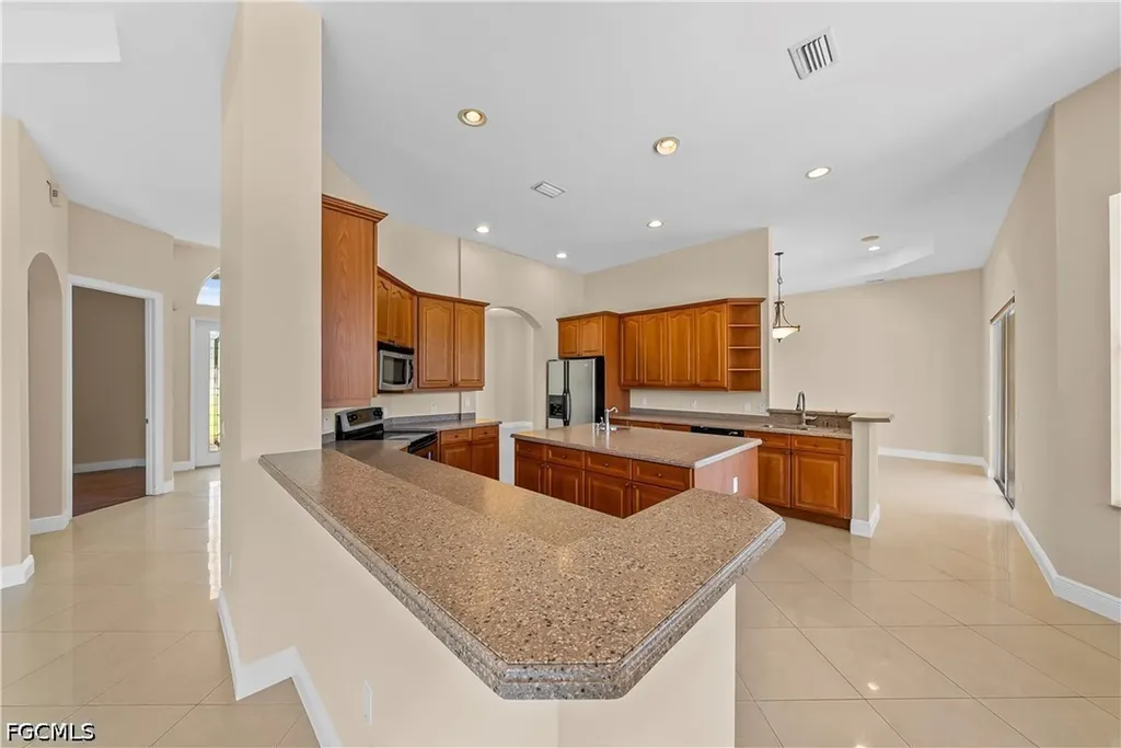 680 Mirror Lakes Court Lehigh Acres FL 33974