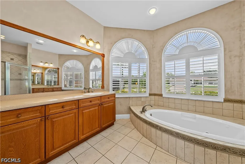 680 Mirror Lakes Court Lehigh Acres FL 33974