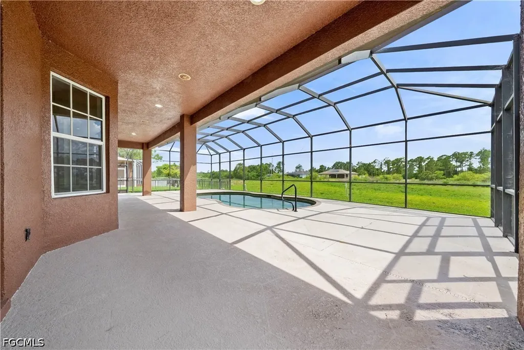 680 Mirror Lakes Court Lehigh Acres FL 33974