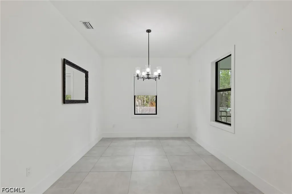 106 18th Avenue NE Naples FL 34120