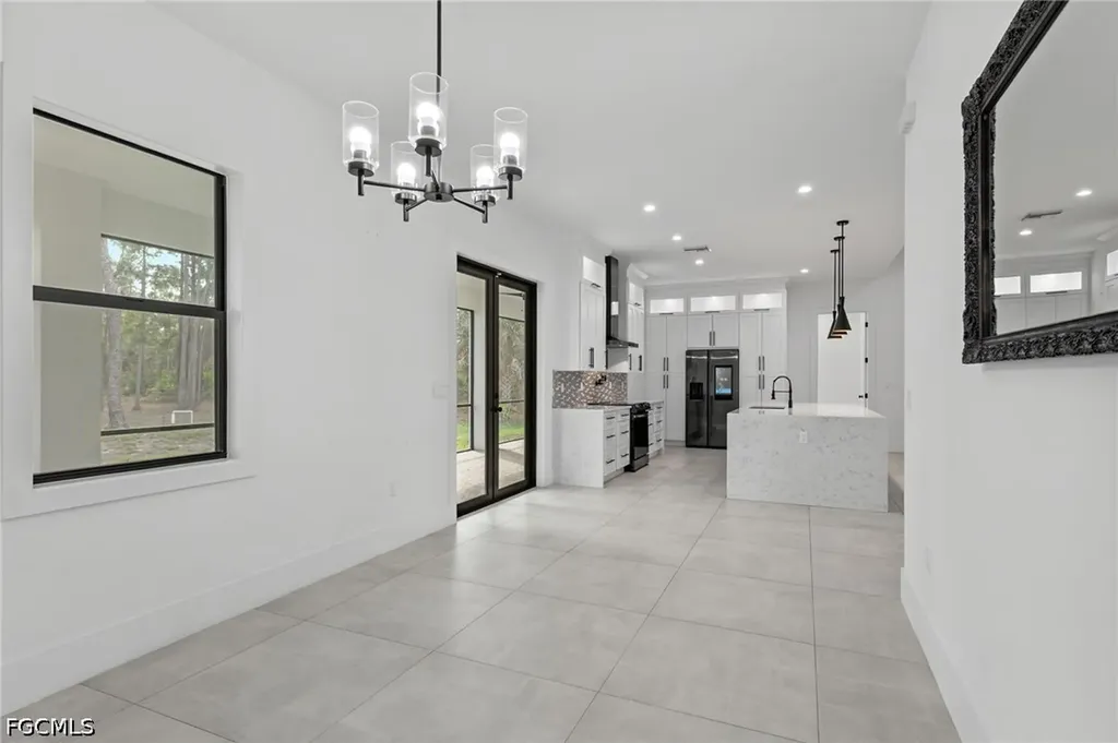 106 18th Avenue NE Naples FL 34120
