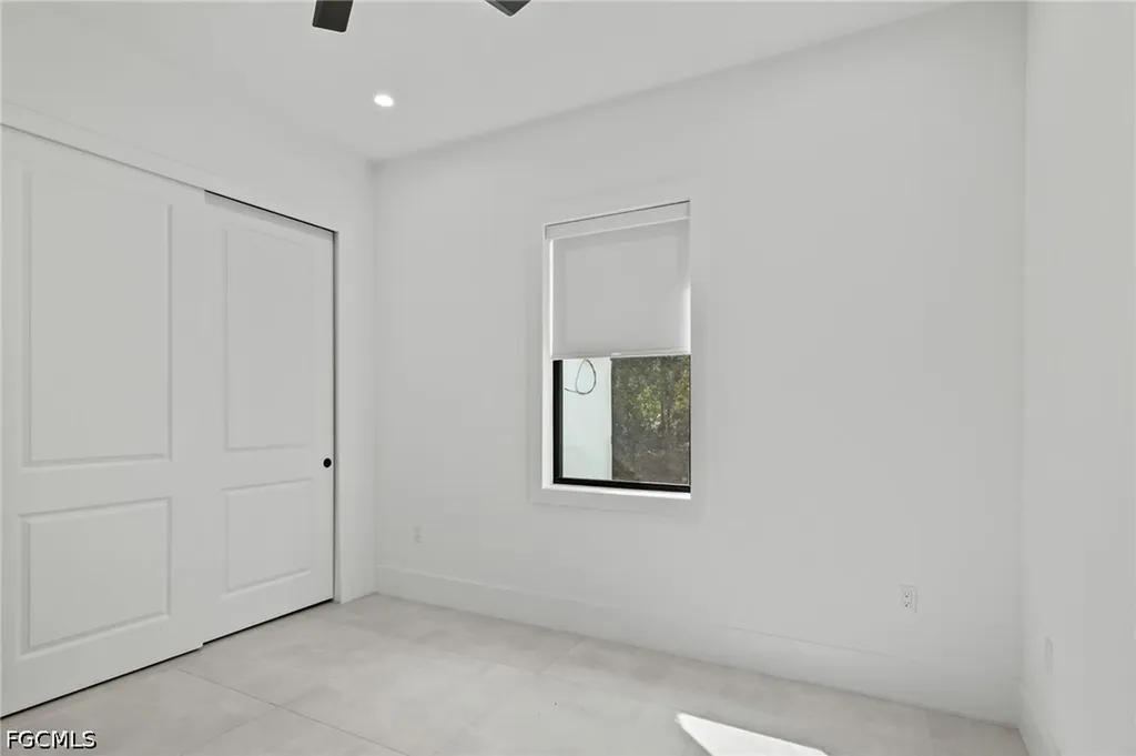 106 18th Avenue NE Naples FL 34120