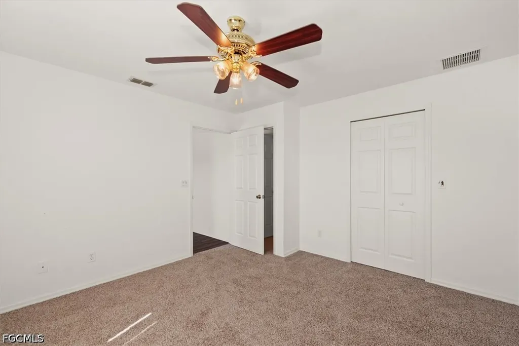 2931 NW 4th Place Cape Coral FL 33993