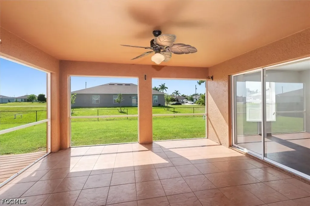 2931 NW 4th Place Cape Coral FL 33993
