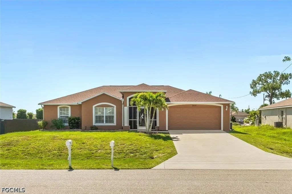 2931 NW 4th Place Cape Coral FL 33993