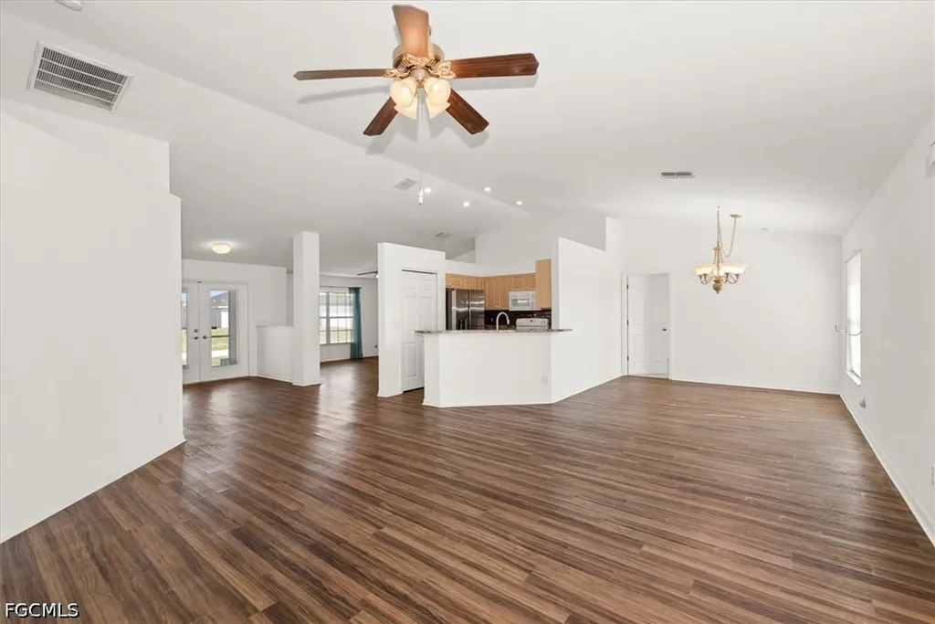 2931 NW 4th Place Cape Coral FL 33993