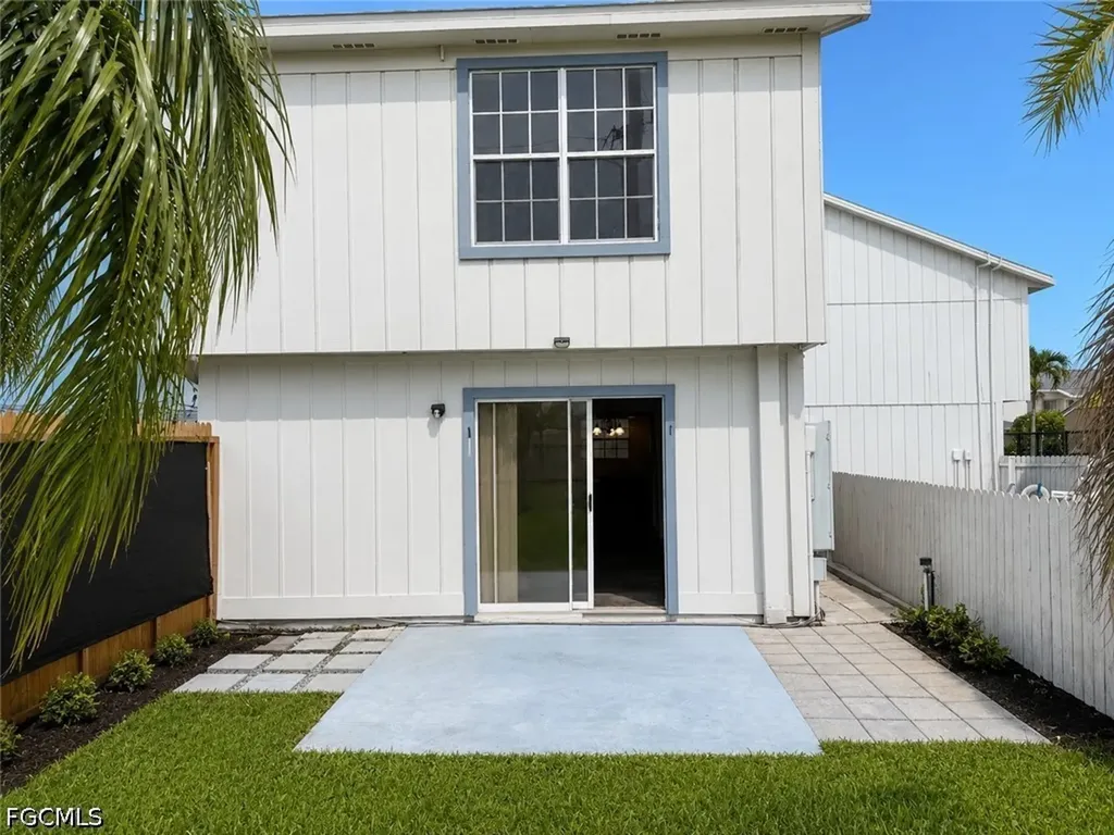 1005 SW 48th Terrace Cape Coral FL 33914