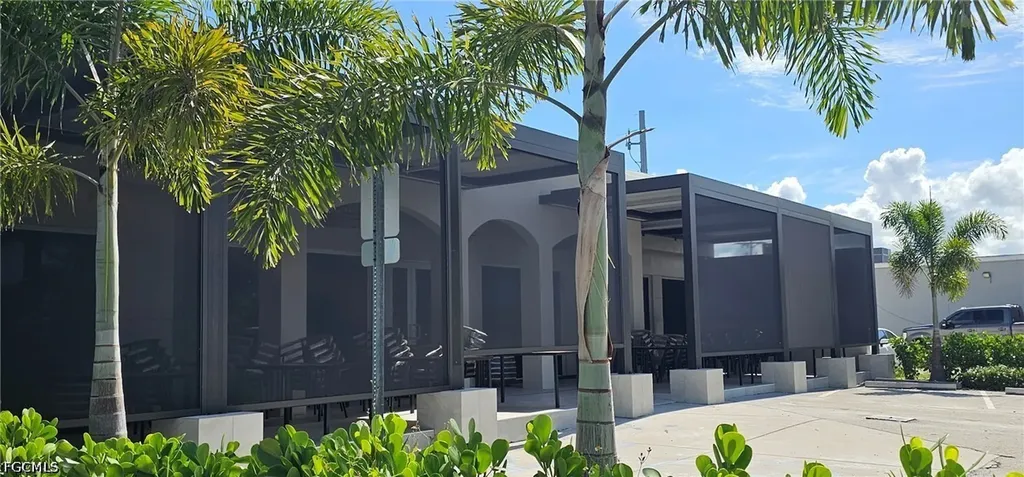 4645 SE 15th Avenue Cape Coral FL 33904