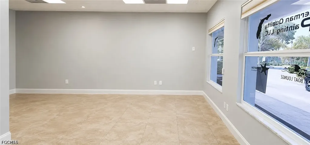 4645 SE 15th Avenue Cape Coral FL 33904