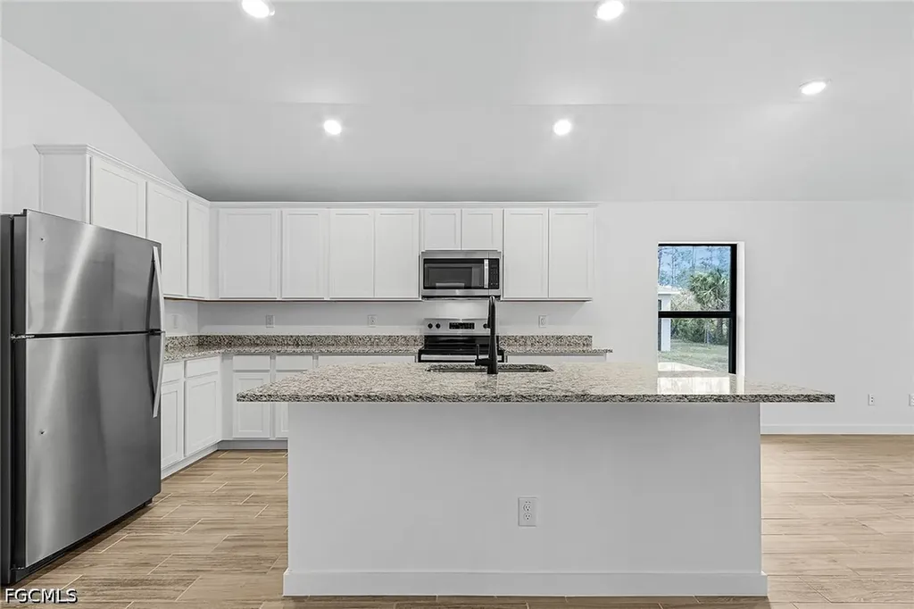 735 La Plata Avenue Lehigh Acres FL 33974