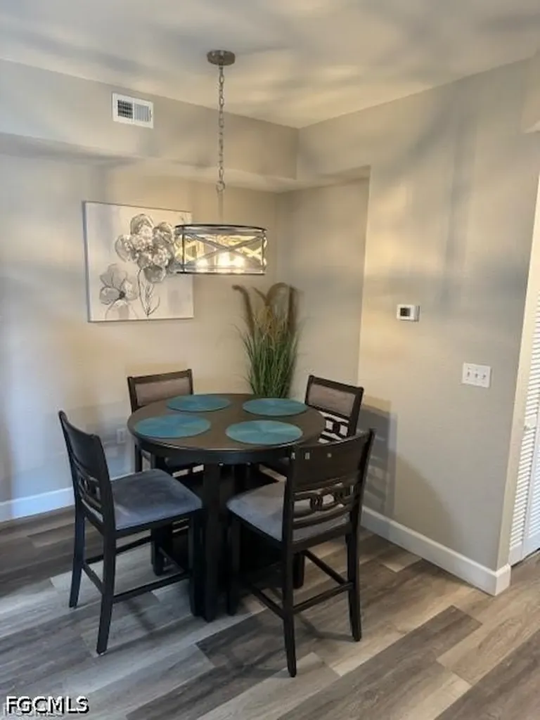 6360 Aragon Way Fort Myers FL 33966