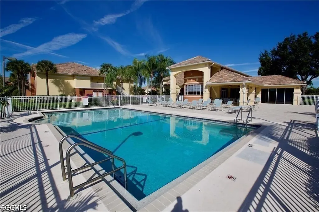 6360 Aragon Way Fort Myers FL 33966