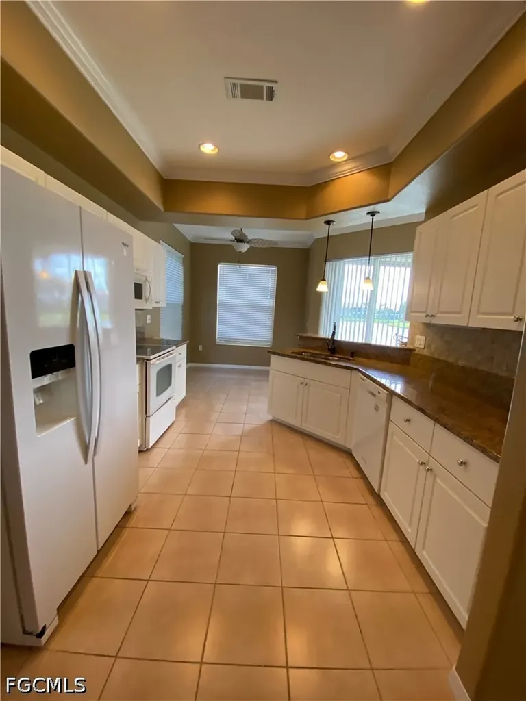 9265 Belleza Way Fort Myers FL 33908