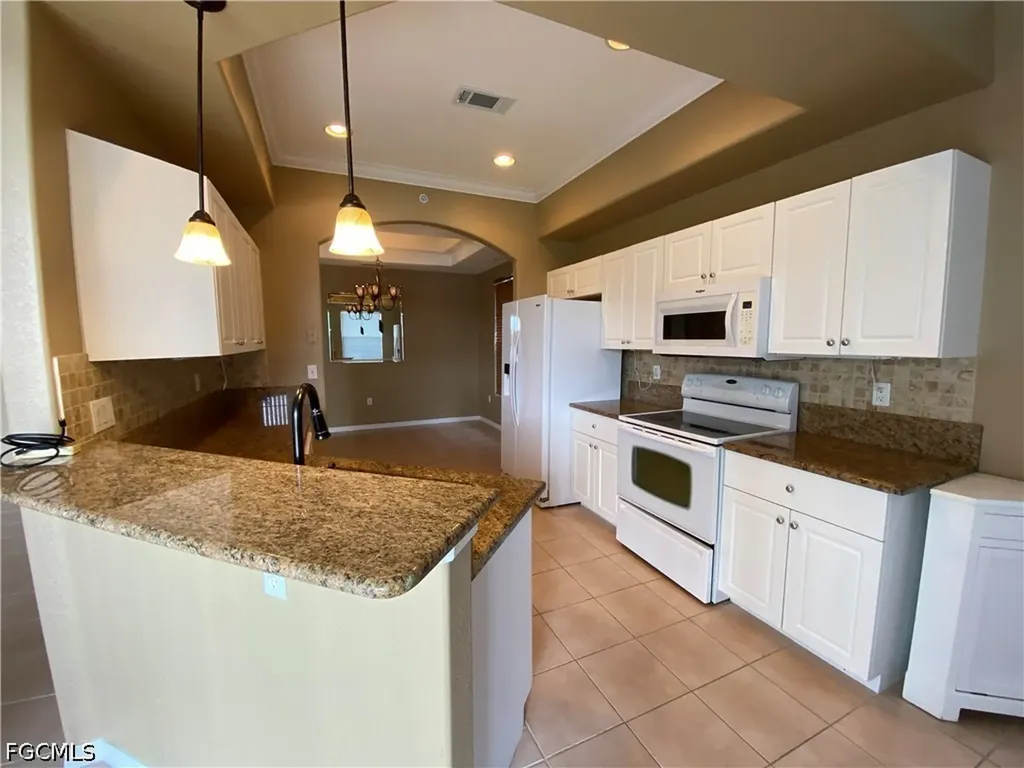 9265 Belleza Way Fort Myers FL 33908