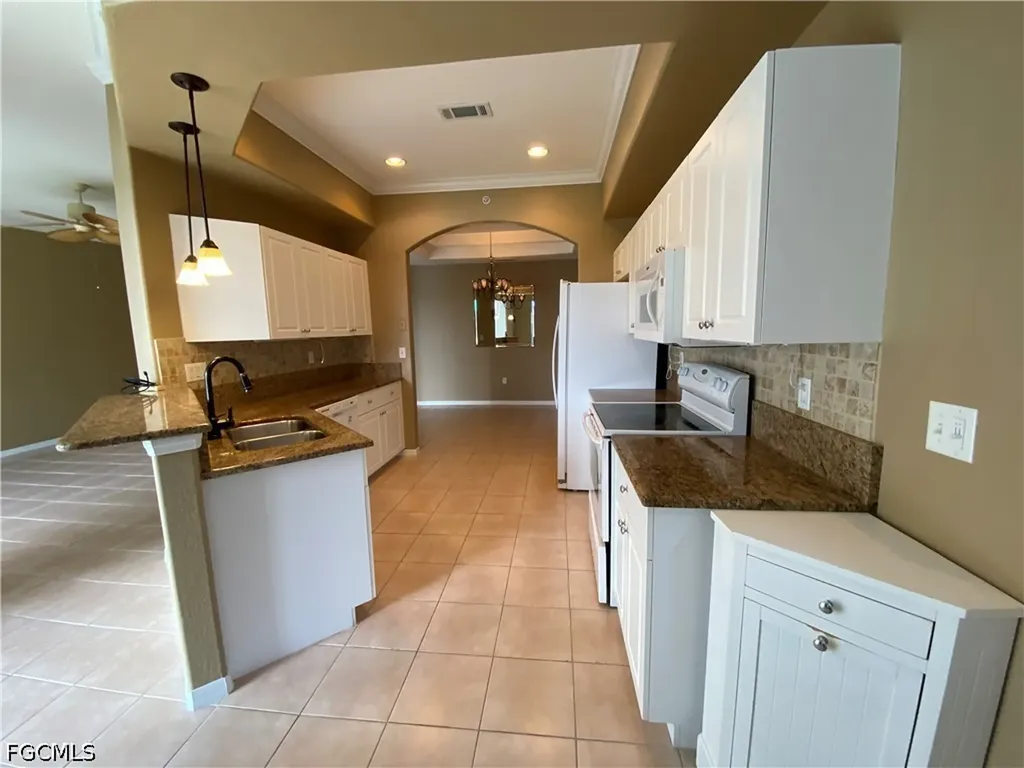 9265 Belleza Way Fort Myers FL 33908