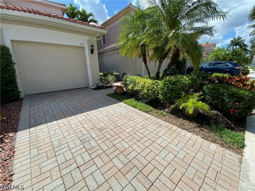 9265 Belleza Way Fort Myers FL 33908