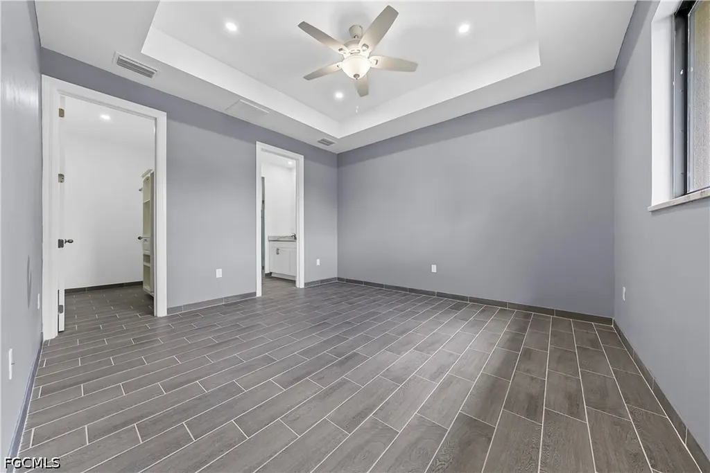 2911 10th Street SW Lehigh Acres FL 33976