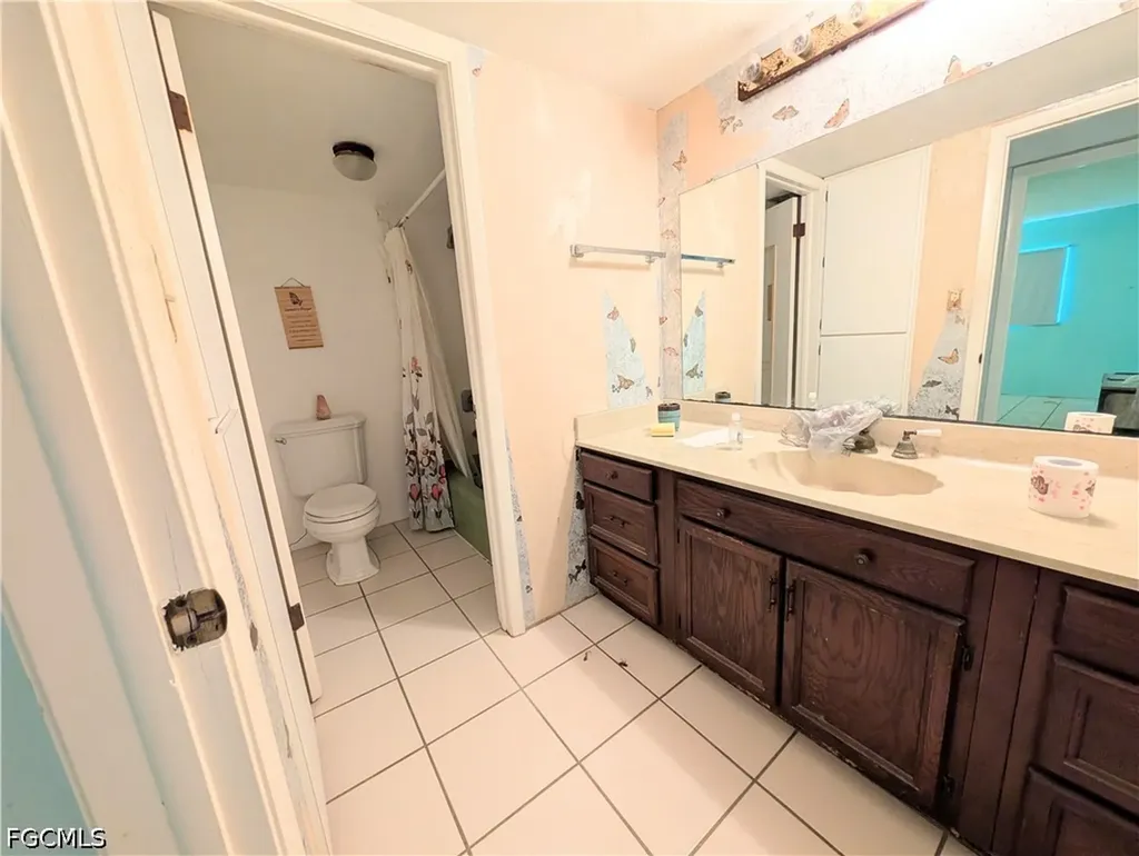 2100 Barkeley Lane Fort Myers FL 33907