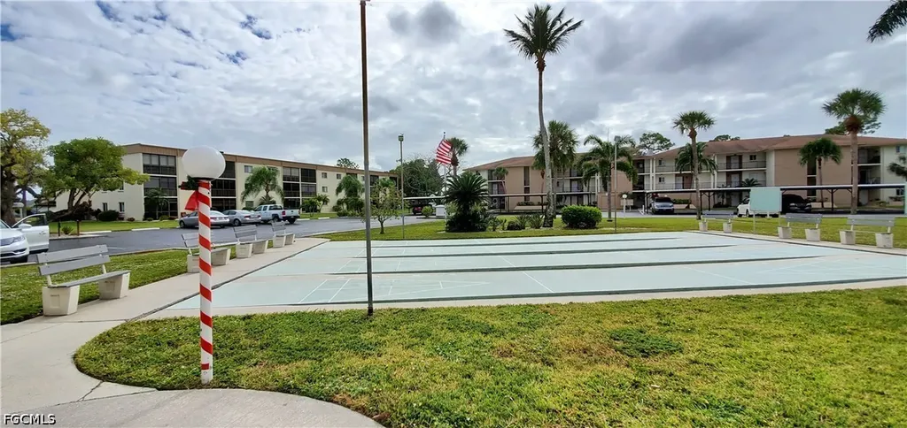 2100 Barkeley Lane Fort Myers FL 33907